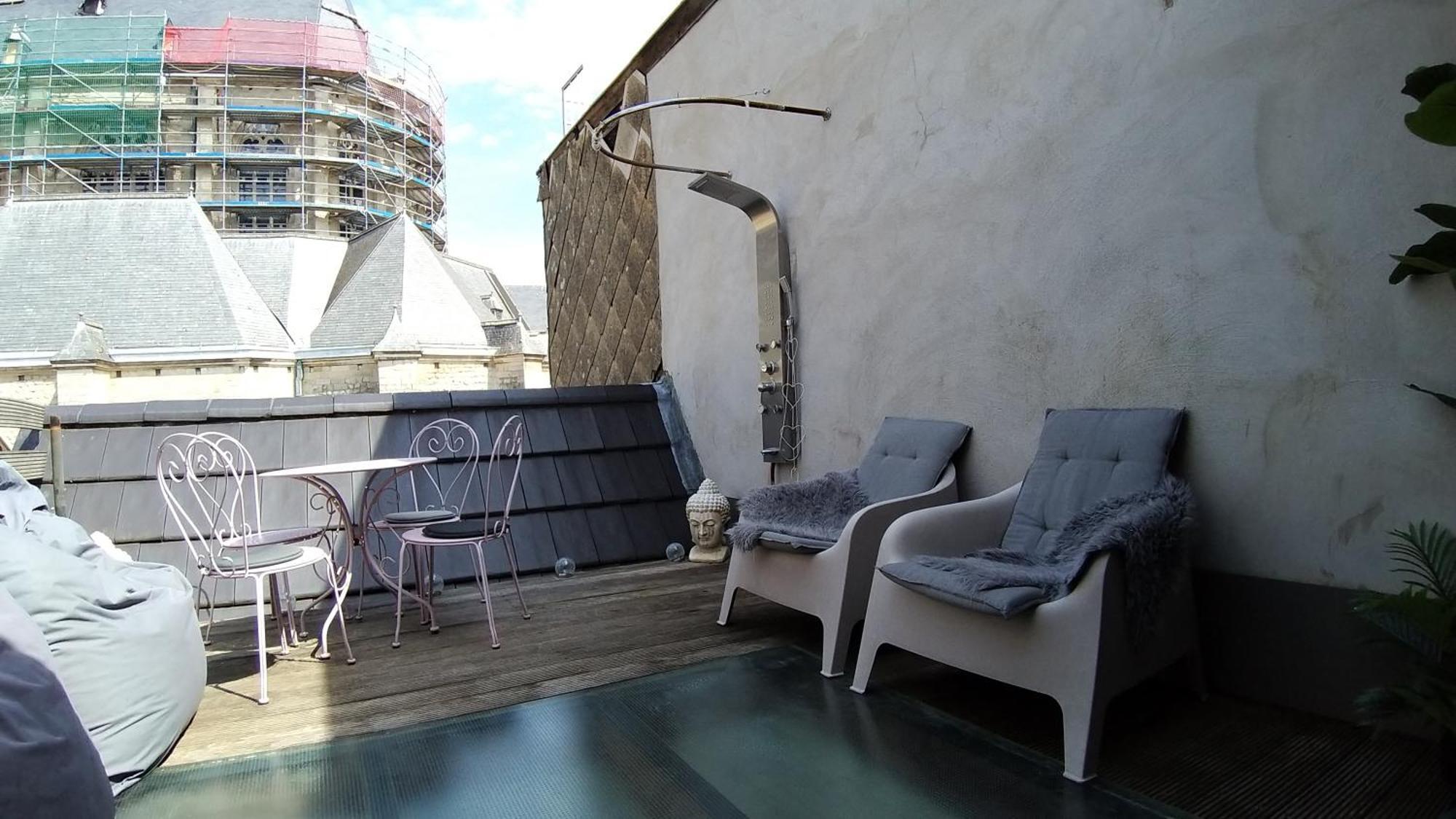 Appartamento Wellness Loft With Sauna, Jacuzzi, Roof Terrace & Amazing View Anversa Esterno foto