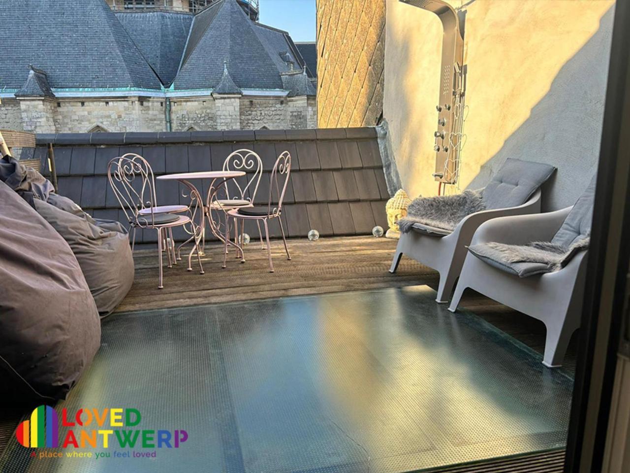 Appartamento Wellness Loft With Sauna, Jacuzzi, Roof Terrace & Amazing View Anversa Esterno foto