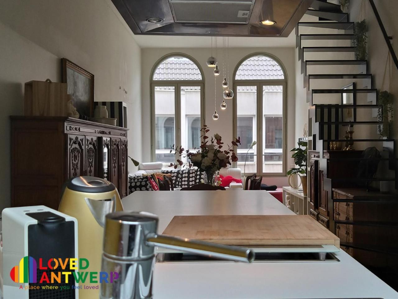 Appartamento Wellness Loft With Sauna, Jacuzzi, Roof Terrace & Amazing View Anversa Esterno foto